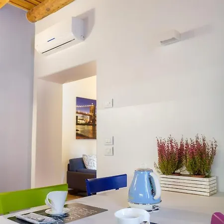 公寓 La Terrazza In Centro 维罗纳